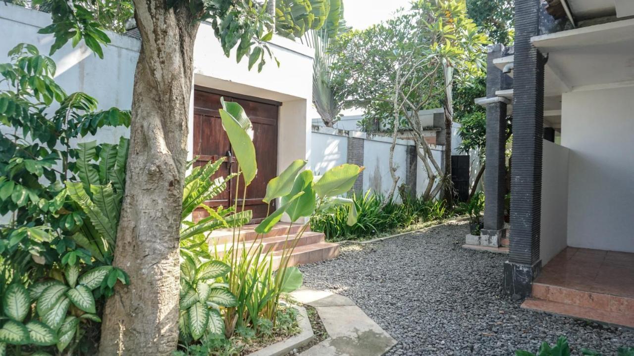Villa Dende Lombok Tanjungkarang Esterno foto