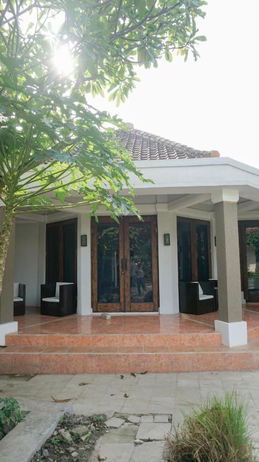 Villa Dende Lombok Tanjungkarang Esterno foto