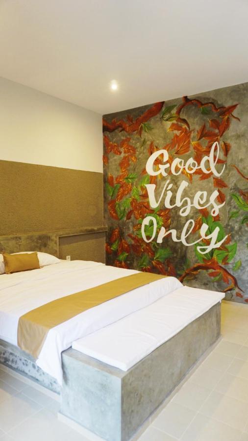 Villa Dende Lombok Tanjungkarang Esterno foto